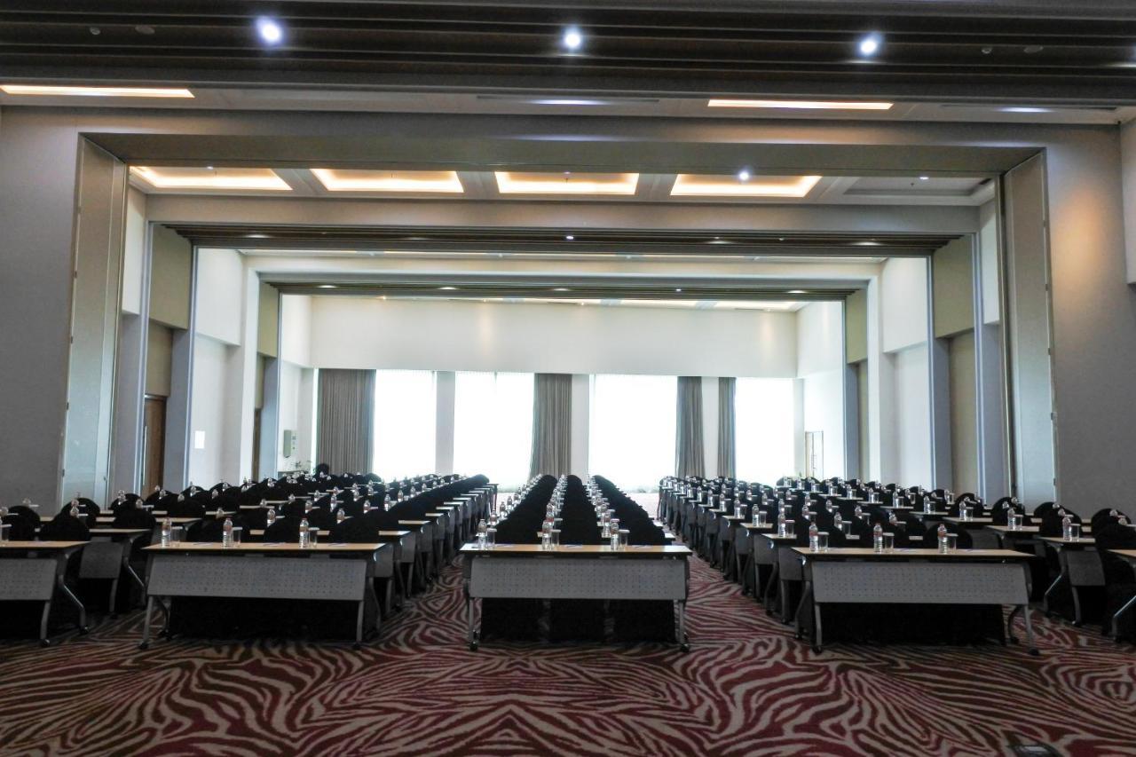 Fox Lite Hotel Metro Indah - Bandung Exterior foto